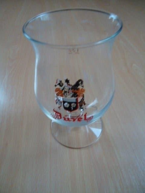 Duvel jaarglas 2006, 135 jaar Moortgat, Verzamelen, Biermerken, Ophalen of Verzenden, Zo goed als nieuw, Glas of Glazen, Duvel