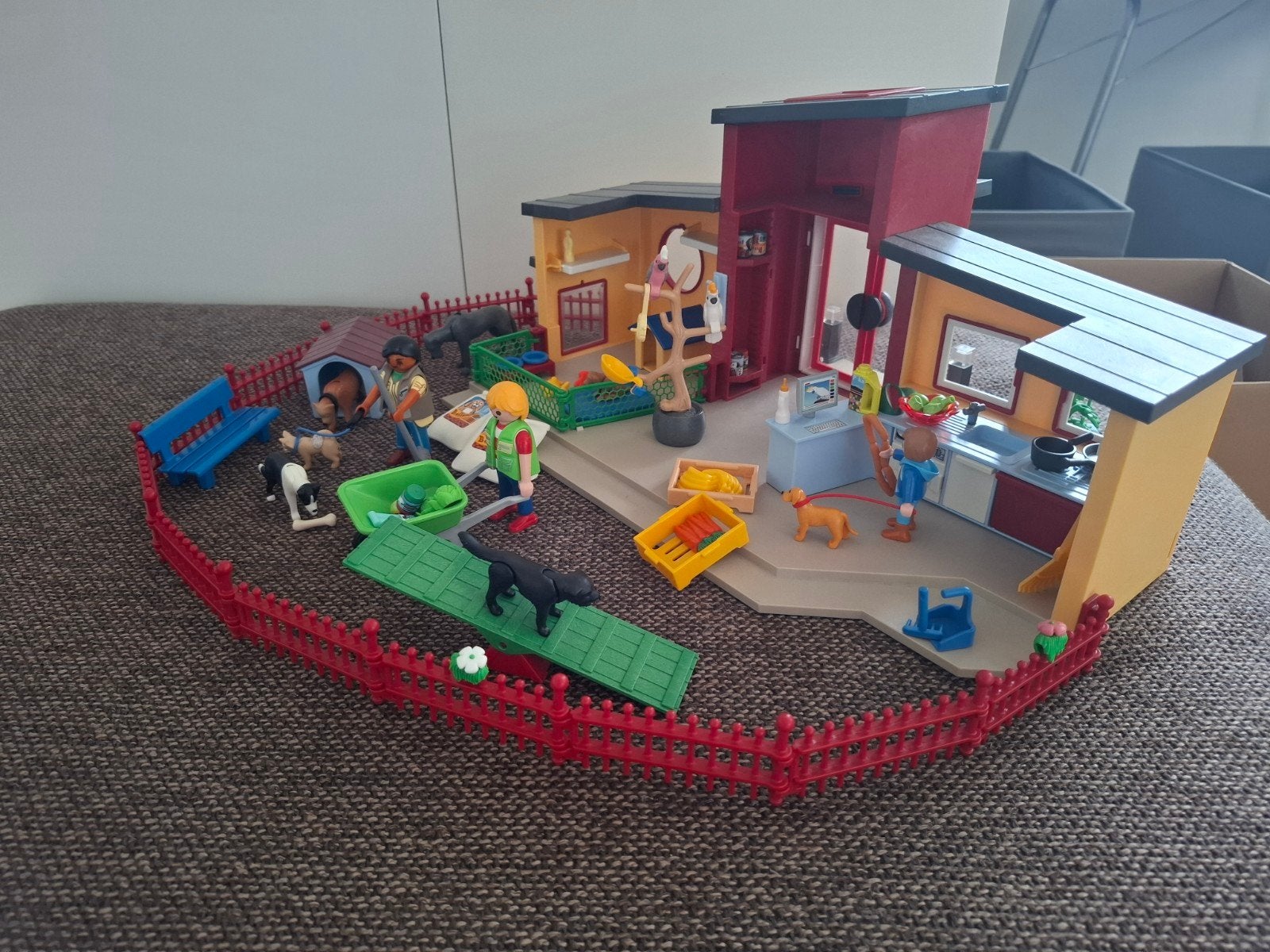 Playmobil 9275 honden pension, Ophalen of Verzenden, Zo goed als nieuw