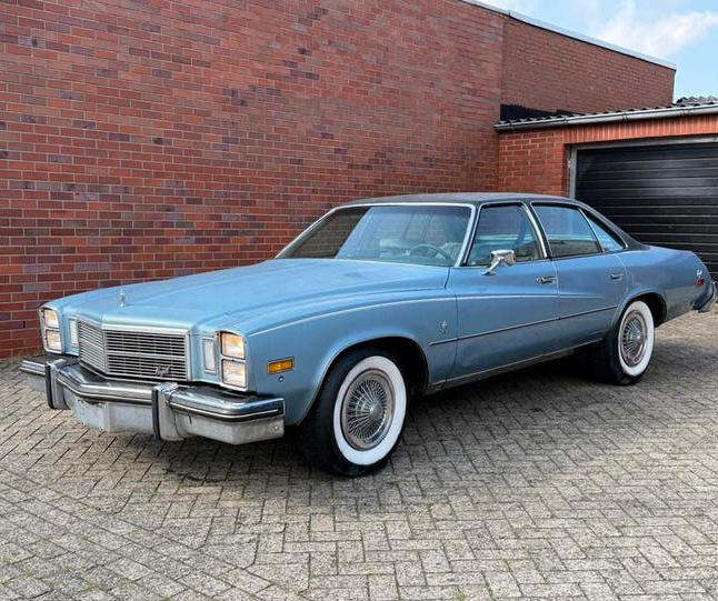 Buick Regal 5.7 V8 1977, Auto's, Oldtimers, Automaat, Achterwielaandrijving, Blauw, Metallic lak