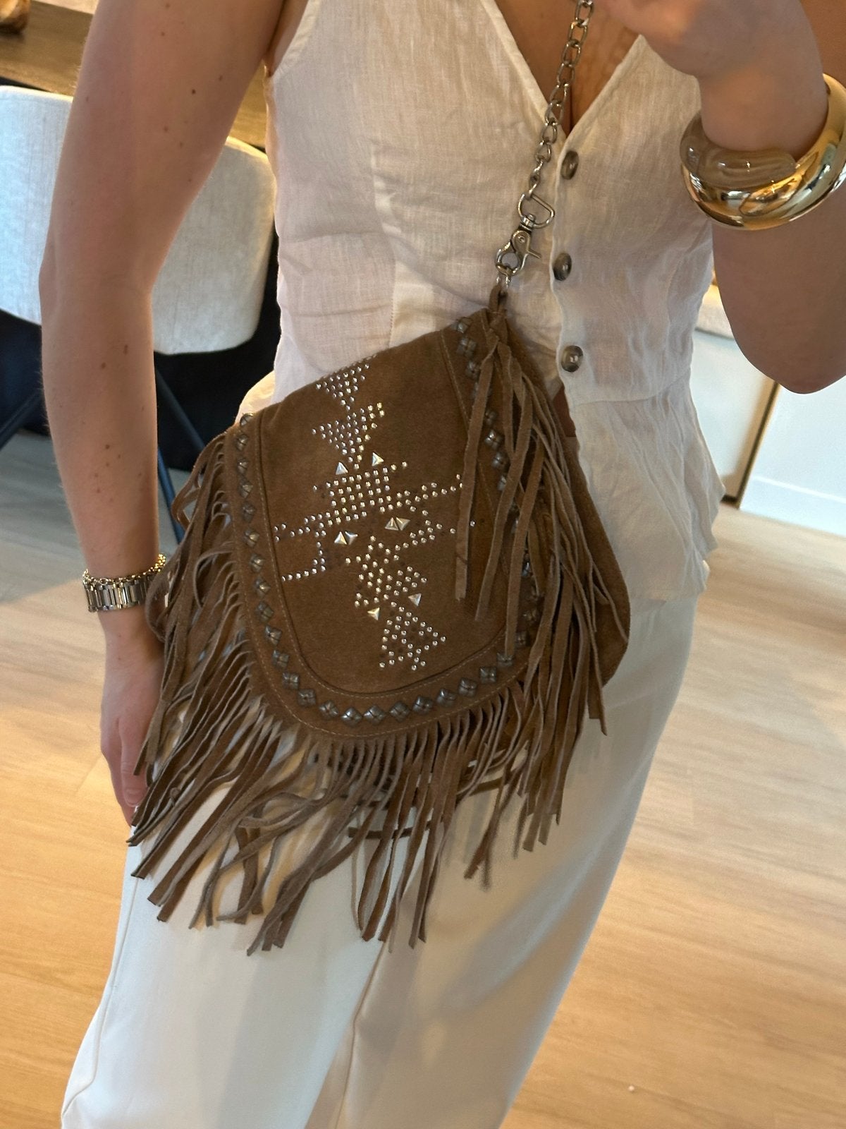 Bohemian suède tas met franjes en studs, Ophalen of Verzenden, Gebruikt, Bruin, Schoudertasje