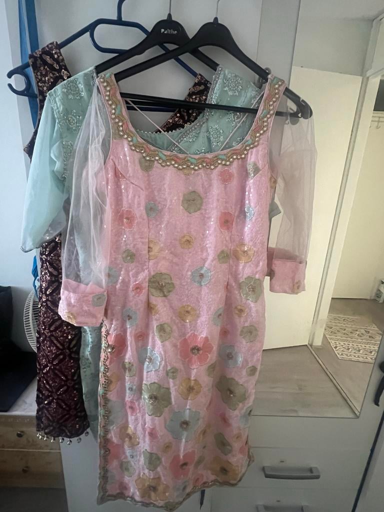 Churidar Indian pak met strakke en losse broek, Kleding | Dames, Maat 38/40 (M), Overige typen, Ophalen of Verzenden, Zo goed als nieuw