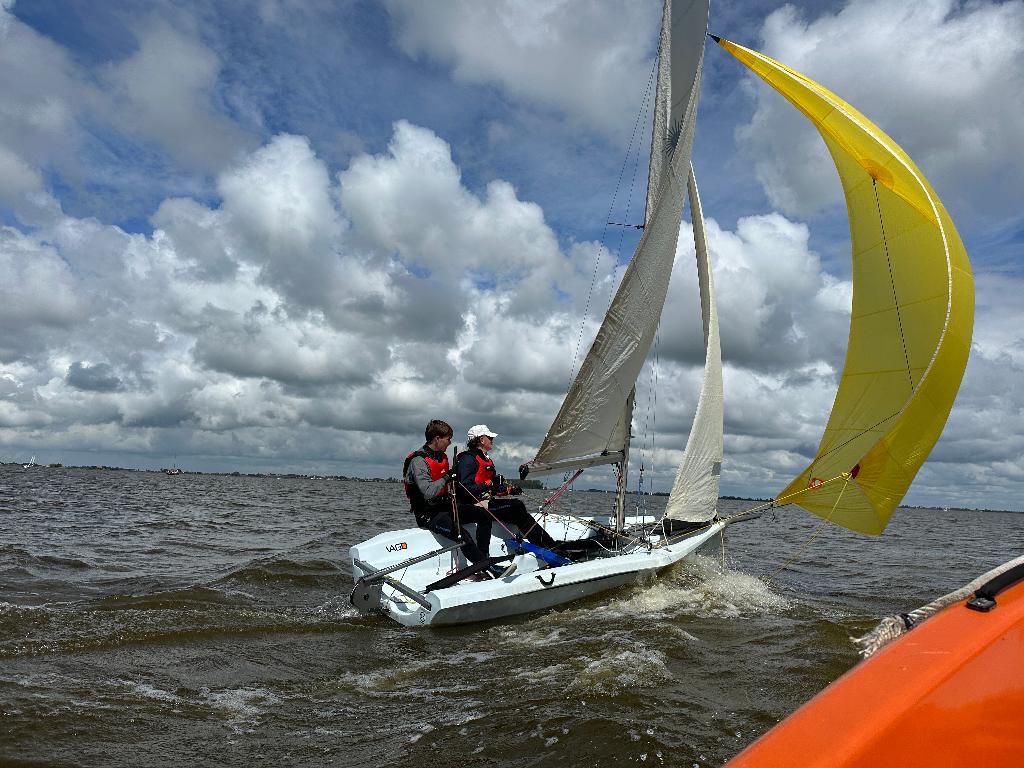4x Laser Vago - 2019 - compleet met Trolley en zeilen, Watersport en Boten, Ophalen, Gebruikt, Fok, Overige brandstoffen