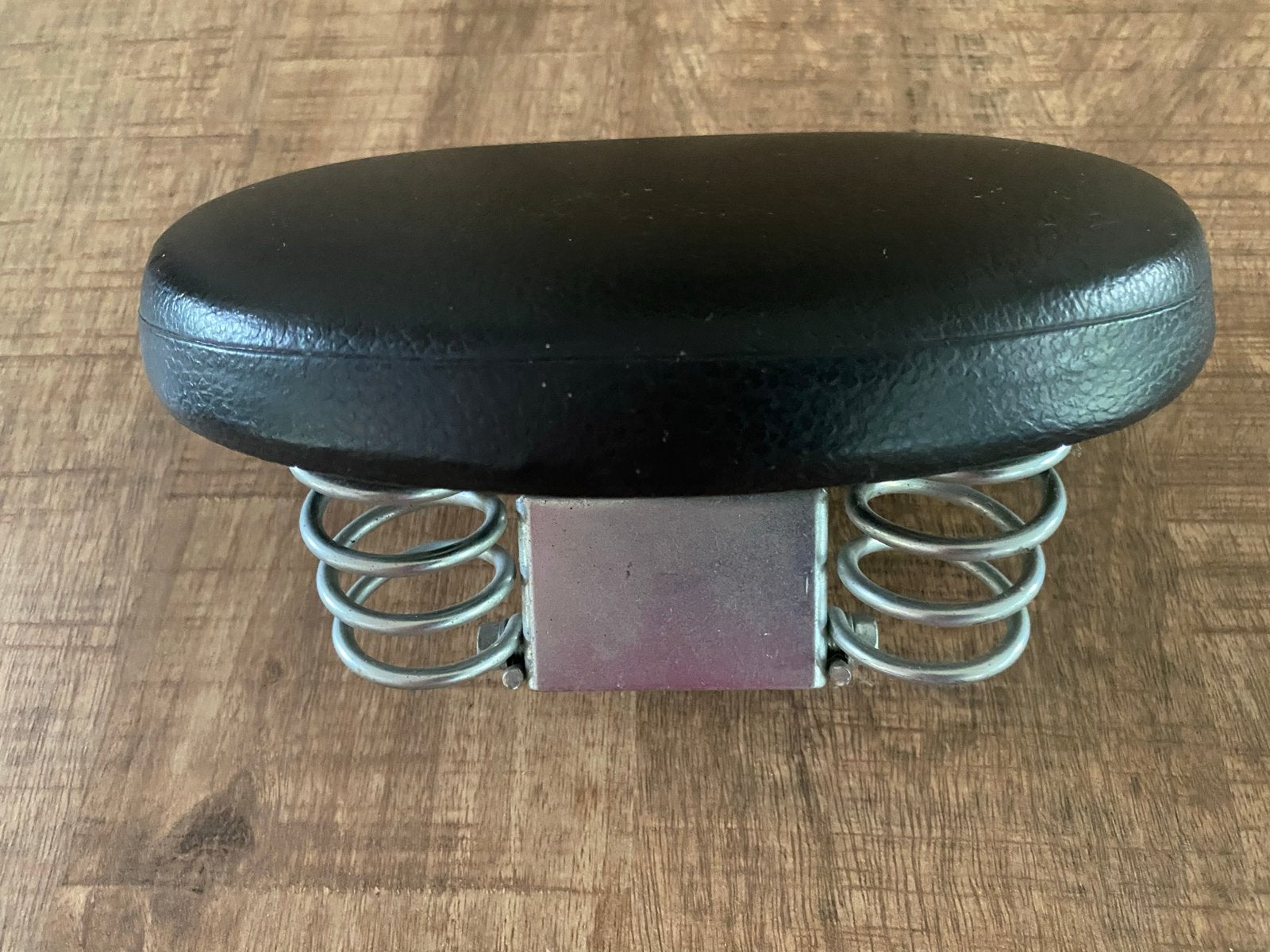 Vasad zwart fietszadel met veren - Made in Holland, Gebruikt, Overige materialen, Ophalen of Verzenden, Zadel