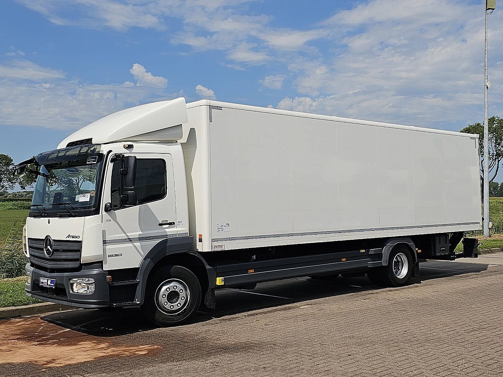 MERCEDES-BENZ ATEGO 1530 lift airco 7.2t payl, Automaat, Euro 6, Wit, Mercedes-Benz