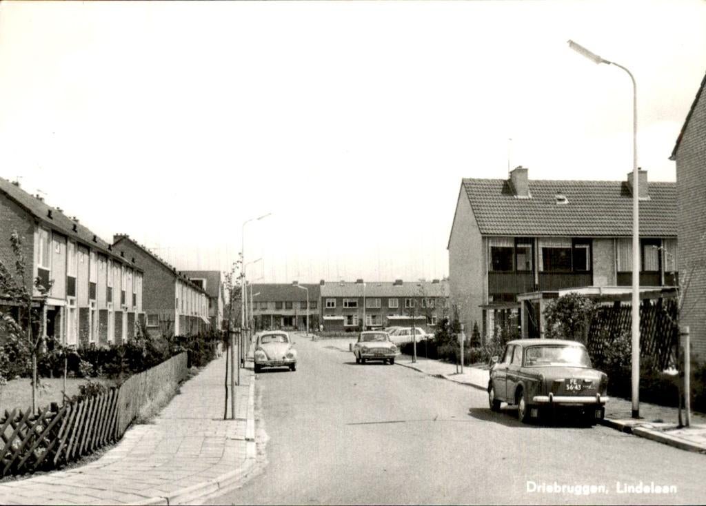 Driebruggen - Lindelaan - Straatbeeld, Ophalen of Verzenden, 1960 tot 1980, Ongelopen, Zuid-Holland