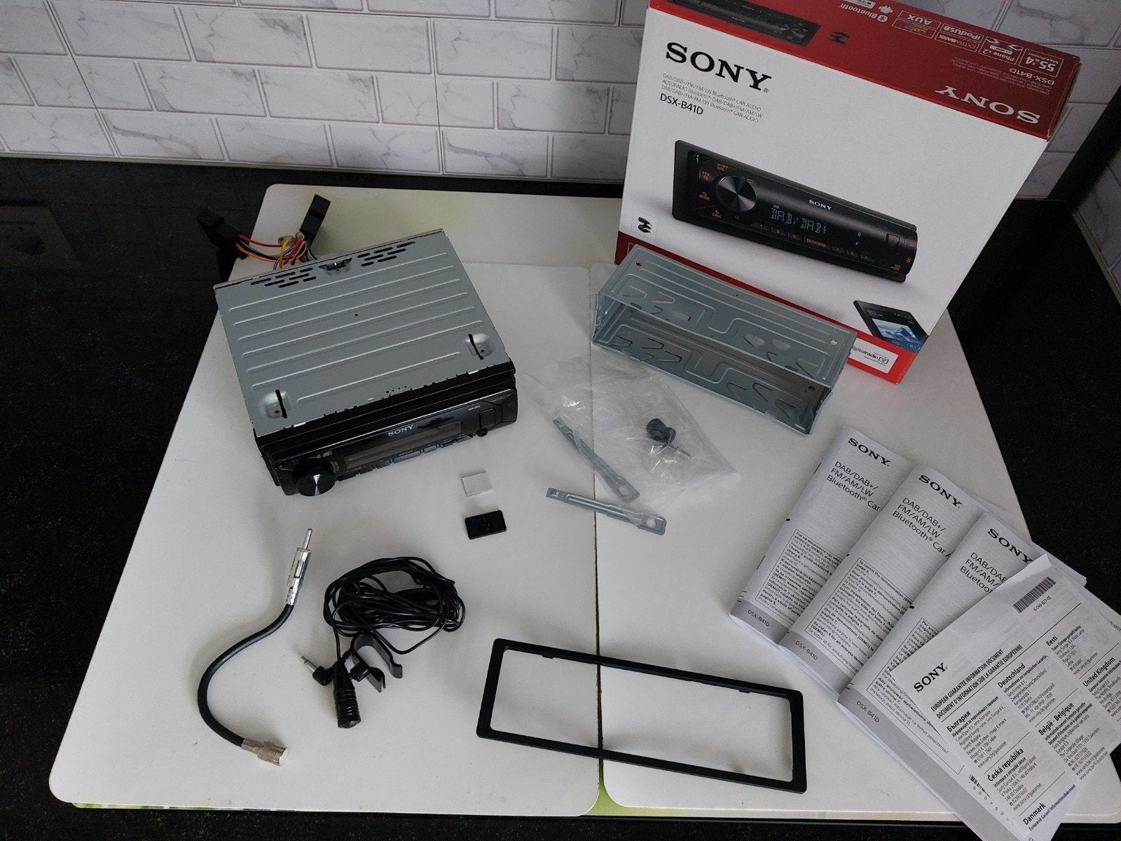 Sony DSX-B41D Autoradio met DAB+ en Bluetooth, Ophalen, Zo goed als nieuw