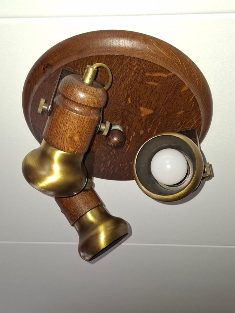 Gezocht donker eiken met messing plafondspot, Huis en Inrichting, Lampen | Spots, Ophalen of Verzenden, Gebruikt, Overige materialen