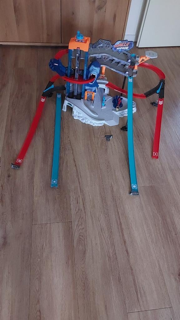 Hot Wheels Gorilla Garage met werkende aap, Ophalen of Verzenden, Gebruikt