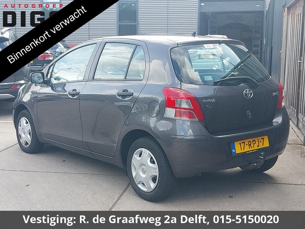 Toyota Yaris 1.0 VVTi Acces | Airco | Trekhaak | Elektrische, Voorwielaandrijving, Euro 5, Stof, Bedrijf