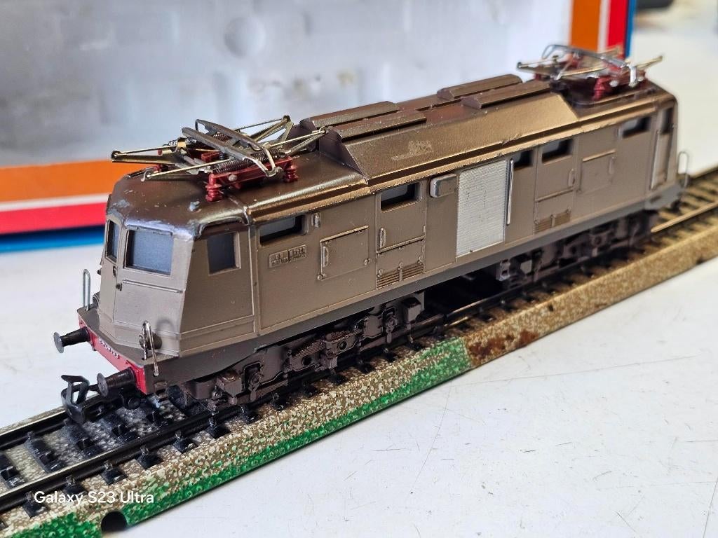 modeltrein H0 marklin 3035 Italiaanse lok FE in doos, getest, Wisselstroom, Locomotief, Ophalen of Verzenden, Zo goed als nieuw