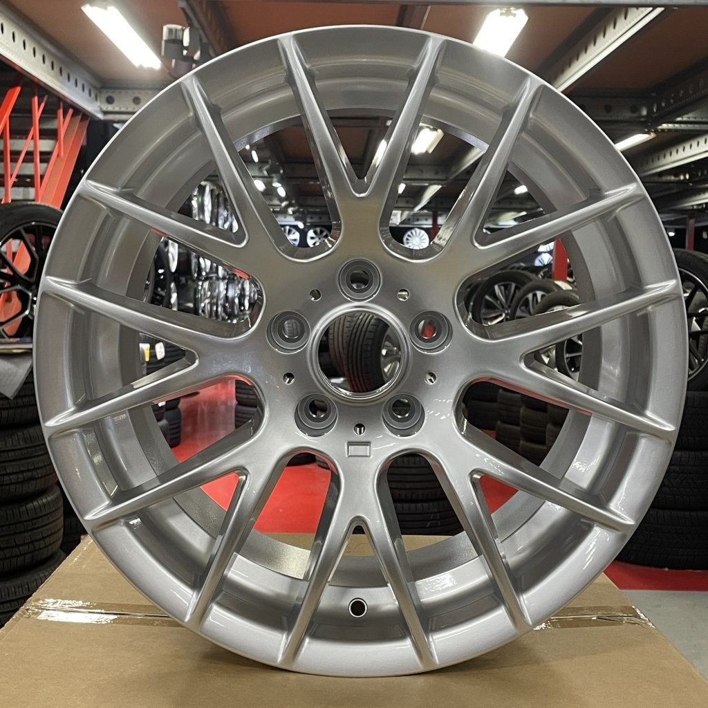 BMW 3-Serie Velgen 18" Breedset Zilver E90 E46 CSL, Auto-onderdelen, Niet ingevuld, 18 inch, Velg(en), Niet ingevuld