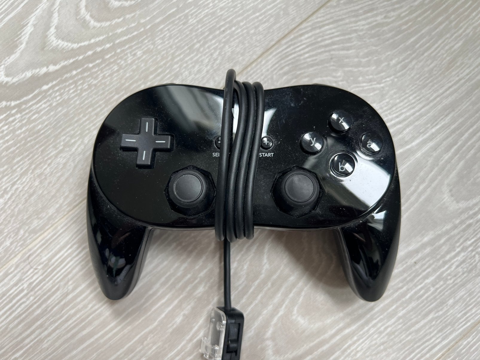 Wii Classic Controller Pro, Spelcomputers en Games, Spelcomputers | Nintendo Consoles | Accessoires, Ophalen of Verzenden, Gebruikt
