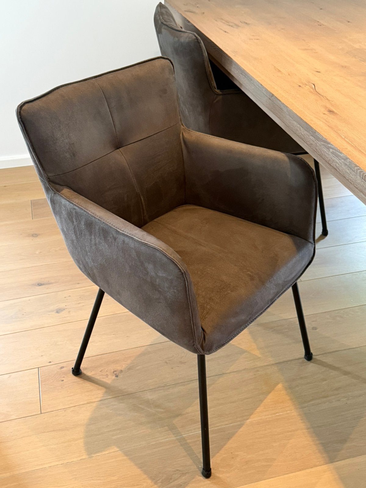 Stoelen, Ophalen, Zo goed als nieuw