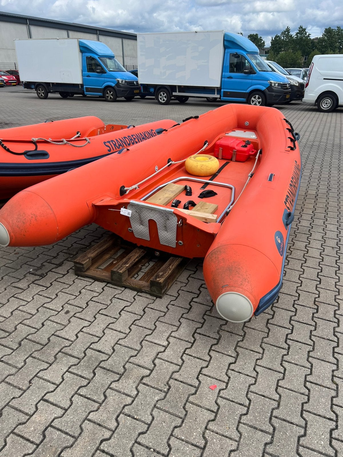 Capelli Svenson Te 430 W Marine Rib speedboot vissersboot, Watersport en Boten, Rubberboten, Ophalen, Zo goed als nieuw, Brig