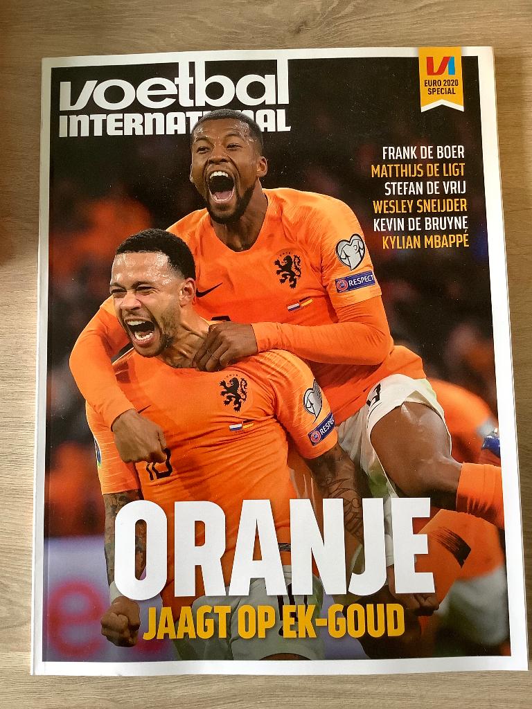 Special Voetbal International ‘ Oranje jaagt op EK Goud ‘, Ophalen of Verzenden, Nieuw, Voetbal International, Balsport