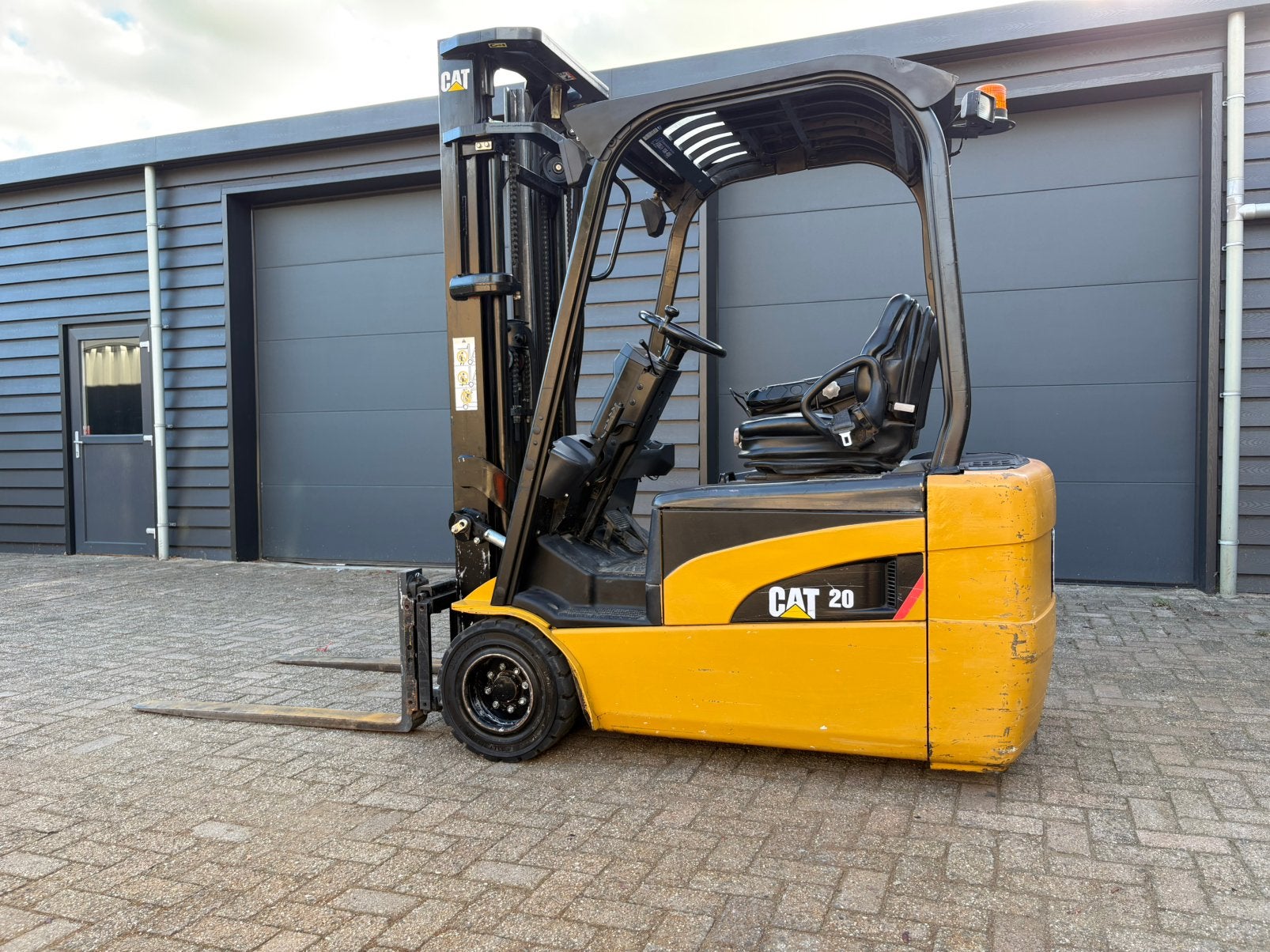 Caterpillar EP20NT elektrische heftruck/ triplex 550, 2000 tot 3000 kg, Ophalen of Verzenden, Elektrisch, Heftruck