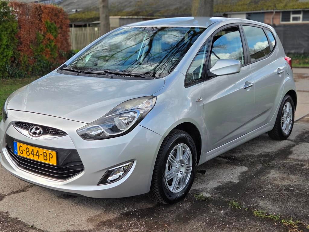 Hyundai Ix20 1.6i i-Drive Automaat/AIRCO, Auto's, Hyundai, 1591 cc, 4 cilinders, Bedrijf, IX20