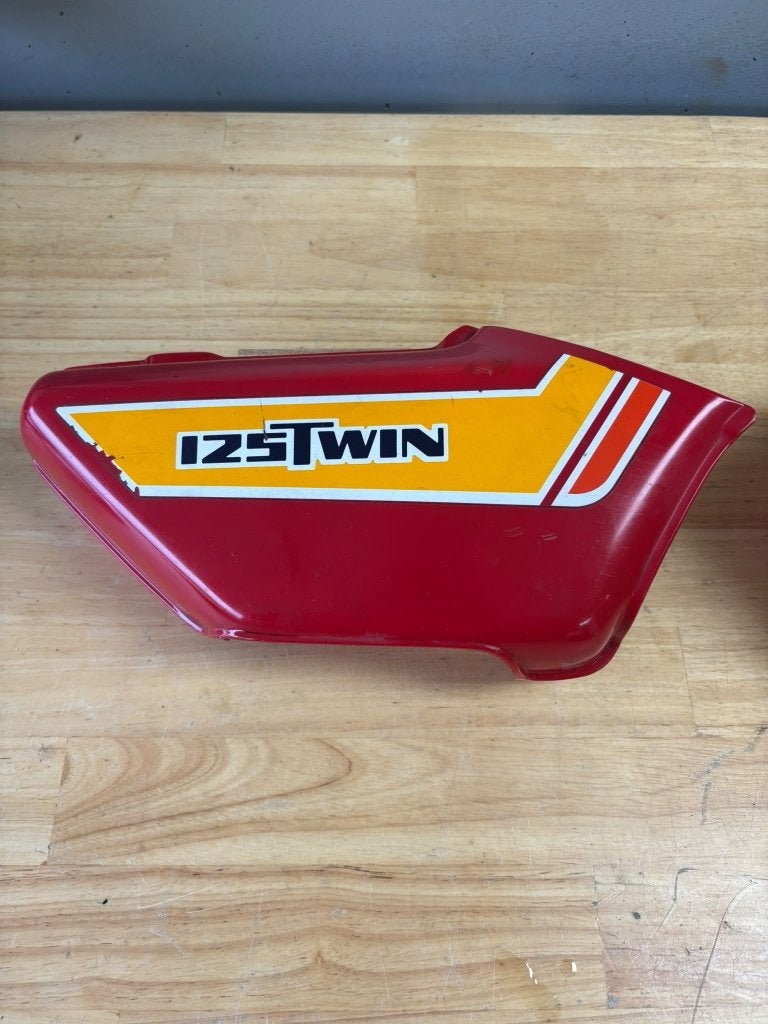 Honda CB125 Zijpaneel Zadel Rechts, Ophalen of Verzenden, Gebruikt