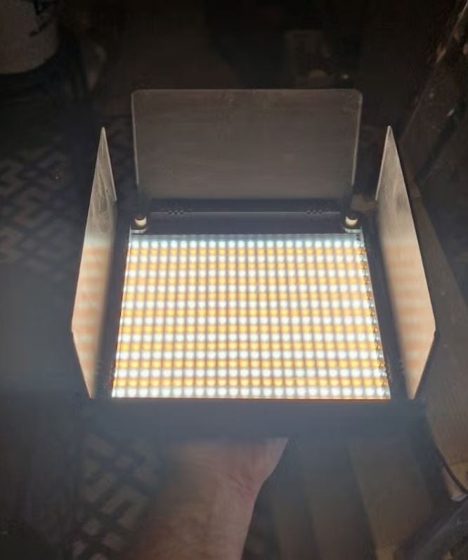 Twee stuk GVM LED480LS Set (2x) – Prof Studio verlichting, Ophalen of Verzenden, Zo goed als nieuw, Inclusief grid, Overige typen