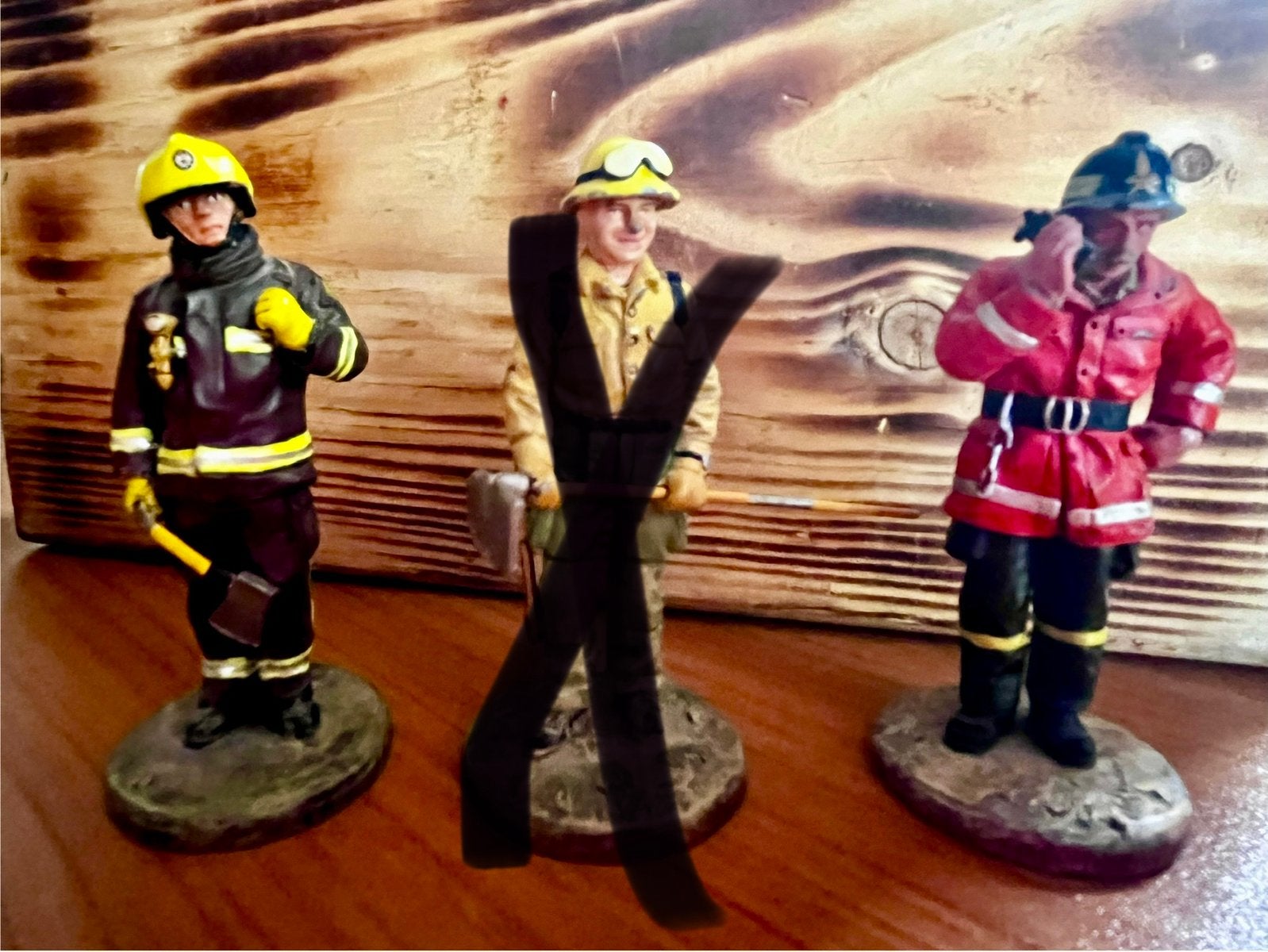 3 brandweerman beeldjes, metaal/lood 7 cm hoog, Ophalen of Verzenden, Gebruikt