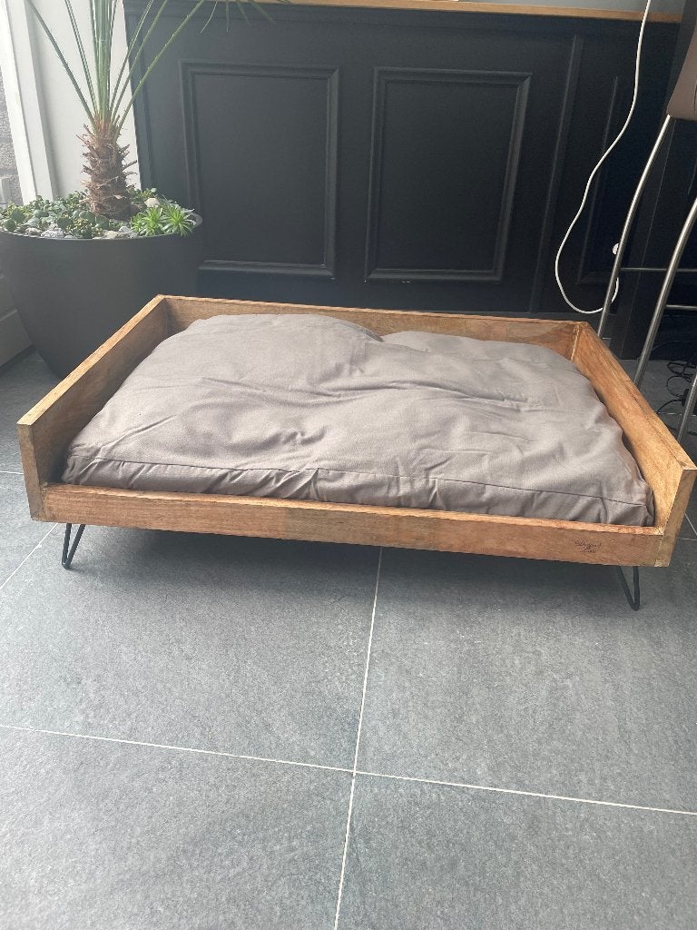 Hondenbank 110x70x28, Ophalen, Zo goed als nieuw, Overige