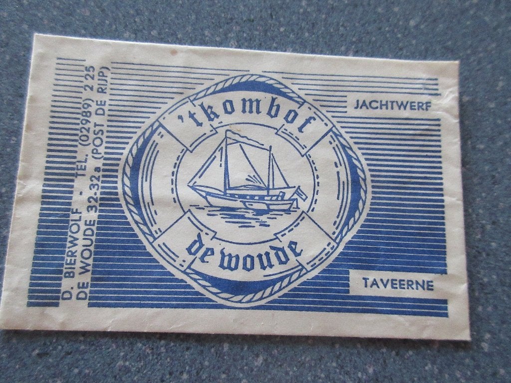 De  Woude, taveerne-jachtwerf 't Kombot, Verzenden, Nederland