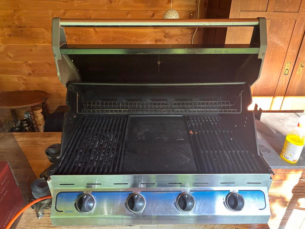 Cadac gasbarbecue met lavastenen, Ophalen, Gebruikt