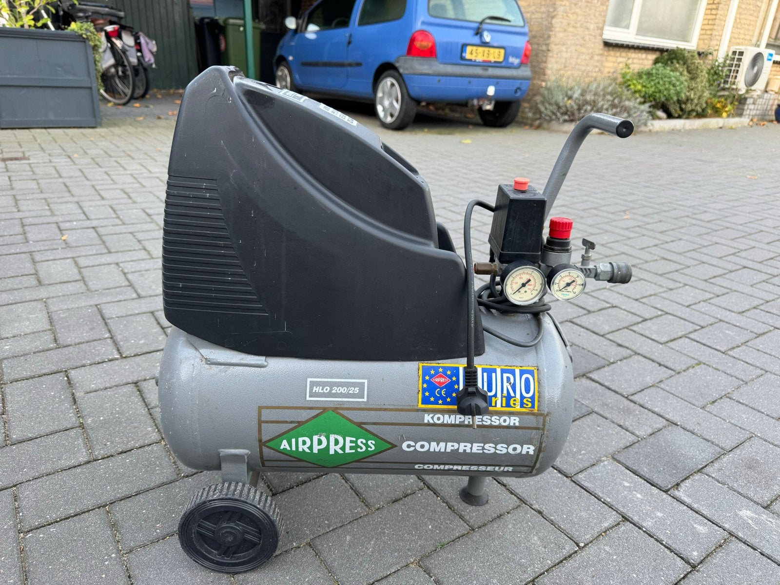 Airpress Euroseries HLO 200/25 Compressor, Ophalen, Gebruikt, 6 tot 10 bar, Minder dan 200 liter/min