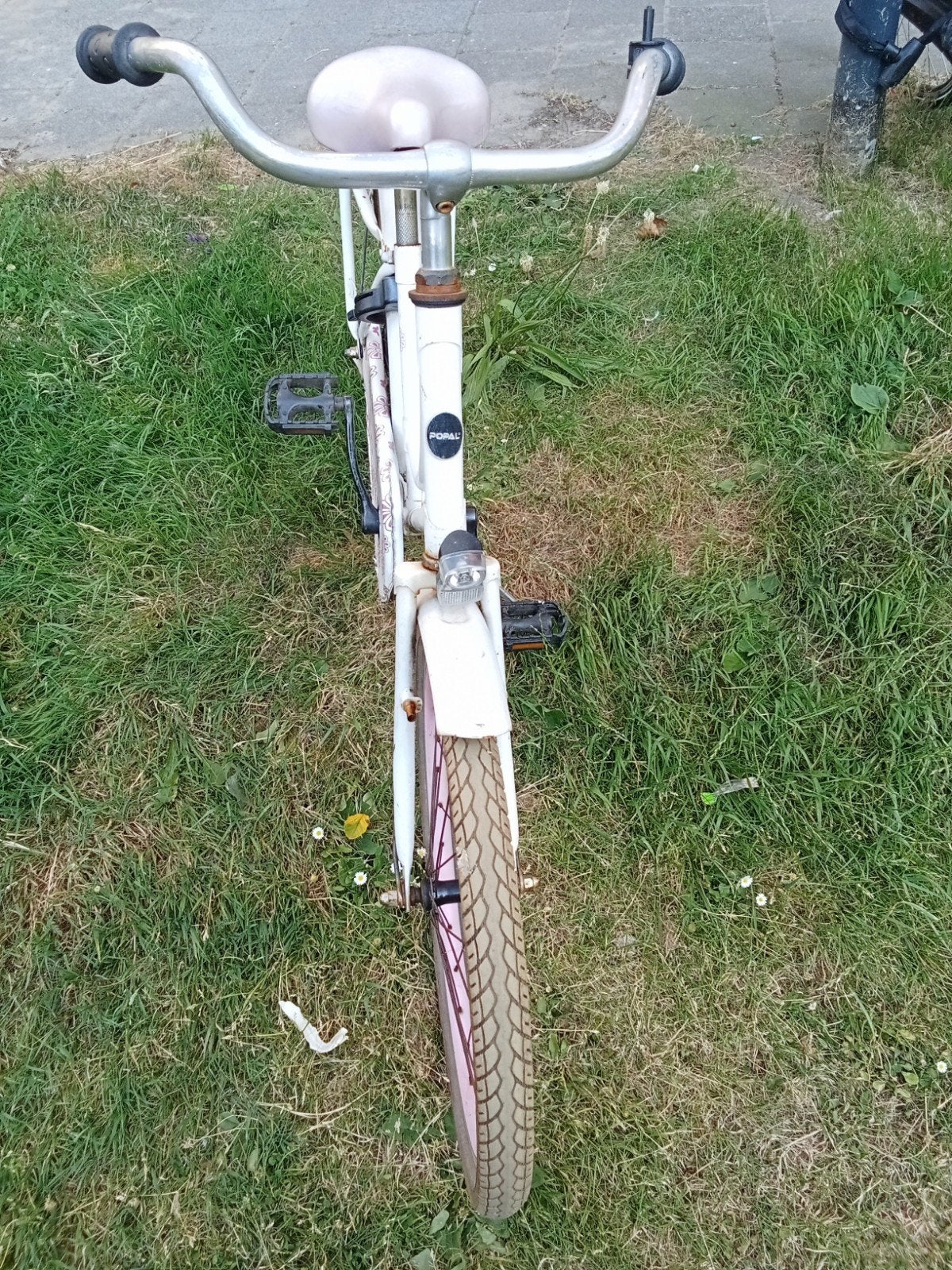 Miejes fiets roze,wit met bloemen, Terugtraprem, 47 tot 50 cm, Ophalen of Verzenden, Zo goed als nieuw