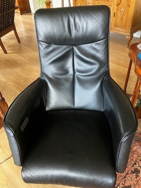 Twice Relaxfauteuil TW092, Ophalen, Gebruikt, Leer, 50 tot 75 cm