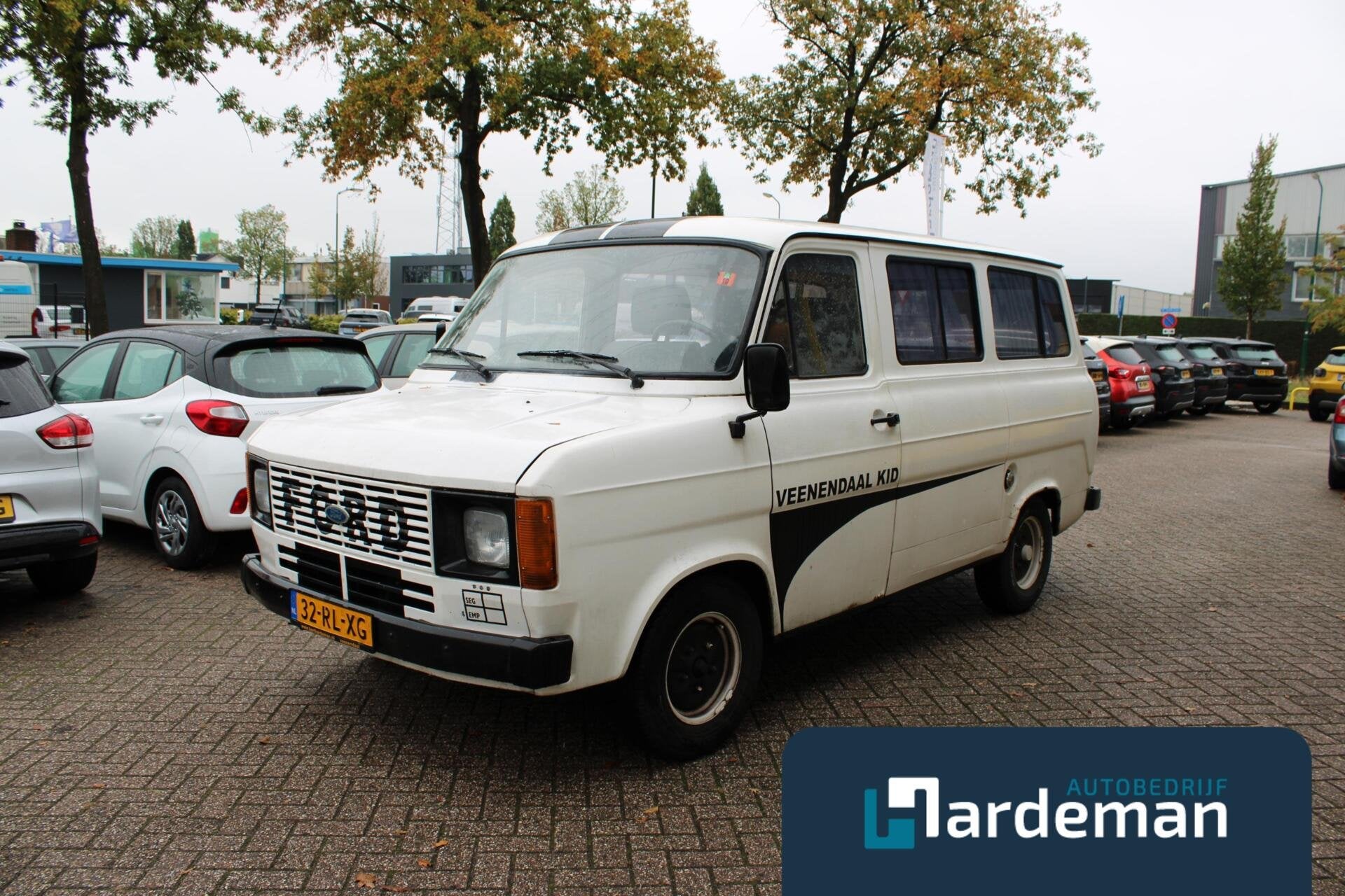Ford Transit 2.0 Klassieke Transit 8pers, Gebruikt, 8 stoelen, Met garantie (alle), Wit