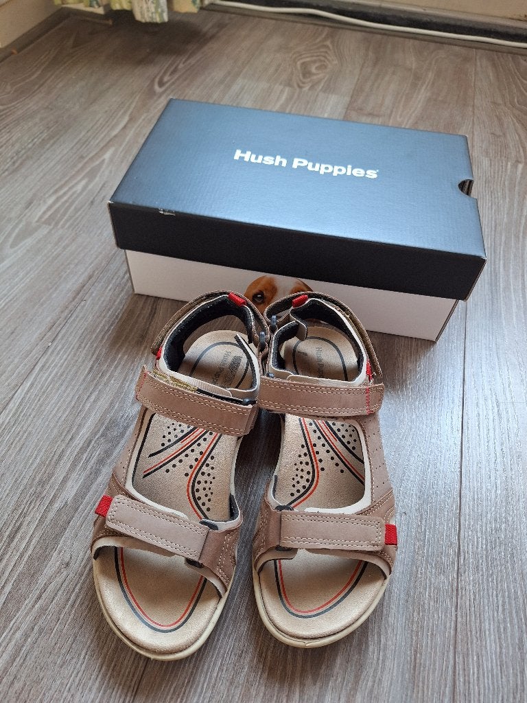 Dames sandalen Hush Puppies maat 39, Zo goed als nieuw, Hush Puppies, Sandalen of Muiltjes, Ophalen of Verzenden