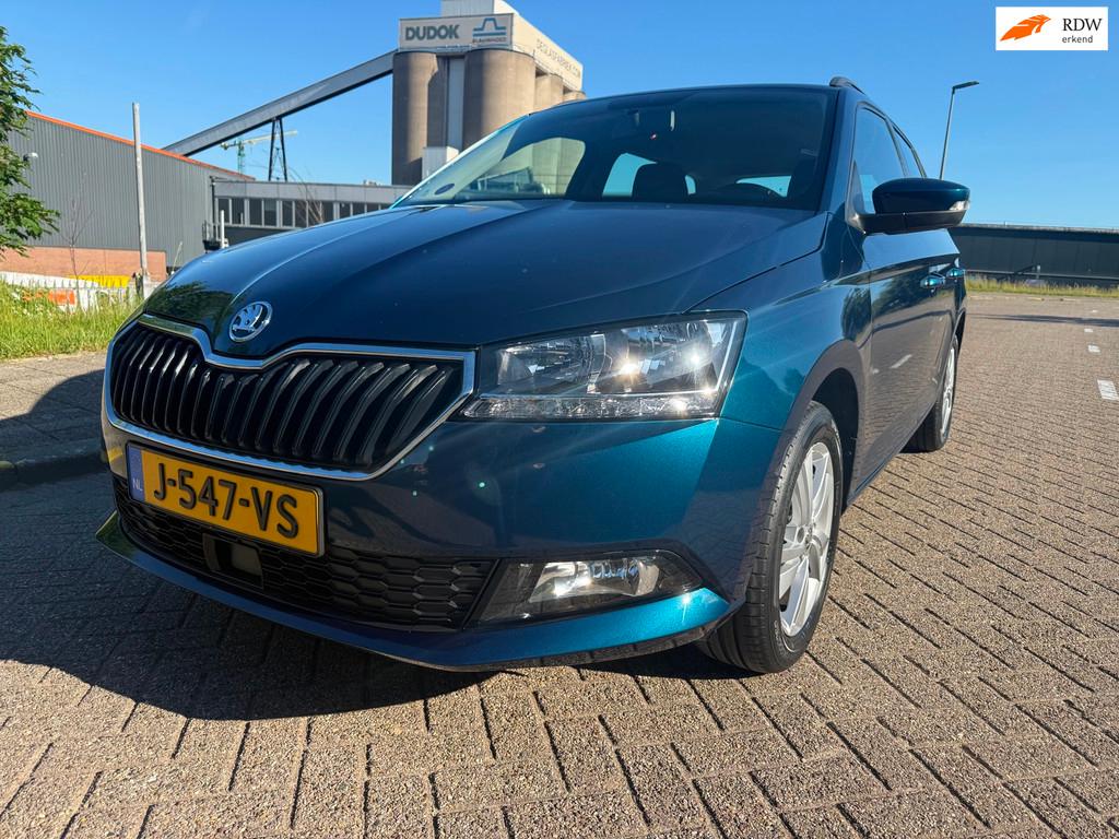 Skoda Fabia Combi 1.0 TSI Ambition, Auto's, Skoda, Bedrijf, Te koop, Fabia, ABS, Airbags, Airconditioning, Bluetooth, Boordcomputer