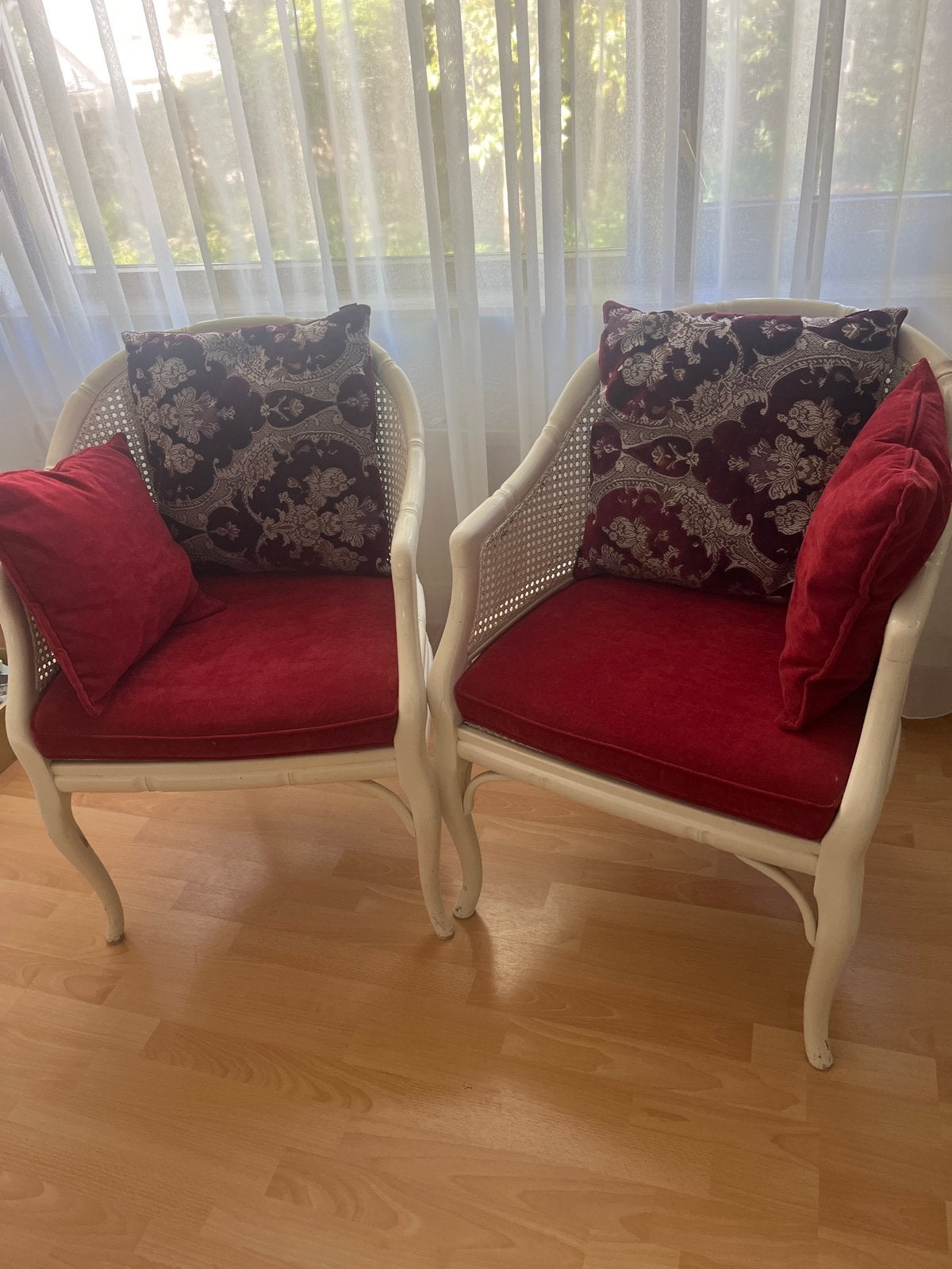 Twee houten stoelen met rotan, Ophalen, Gebruikt, Twee, Wit