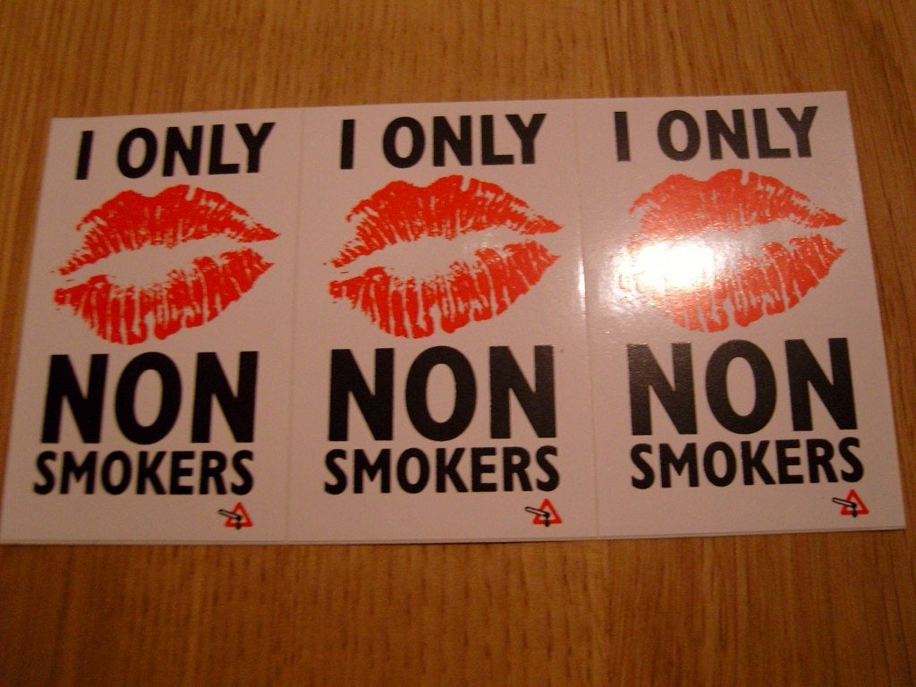 sticker I ONLY KISS NON SMOKERS, Ophalen, Zo goed als nieuw