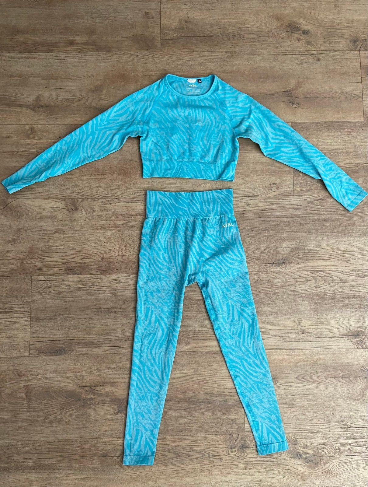 AYBL seamless sportset zebra print maat M legging crop top, Maat 38/40 (M), Verzenden, Blauw, Fitness of Aerobics