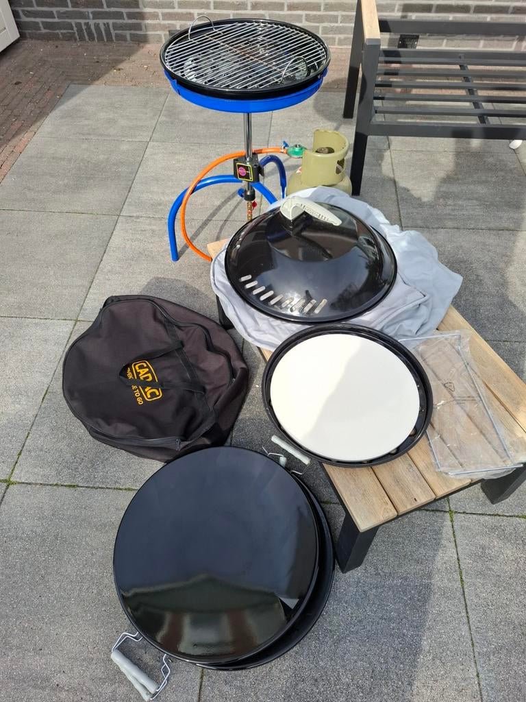 Skottelbraai met gasfles en diverse accessoires, Ophalen, Gebruikt