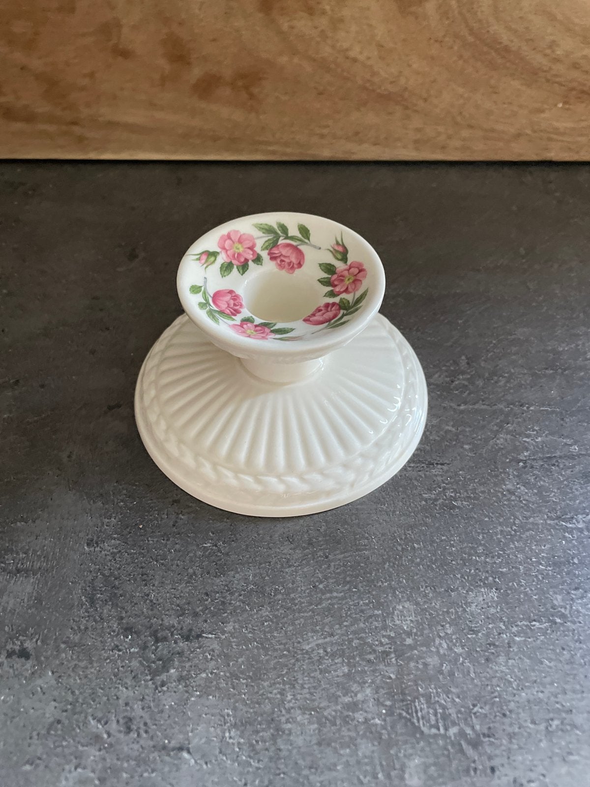 Wedgwood Rosalind Kaarsenstandaard, Ophalen of Verzenden, Keramiek of Aardewerk