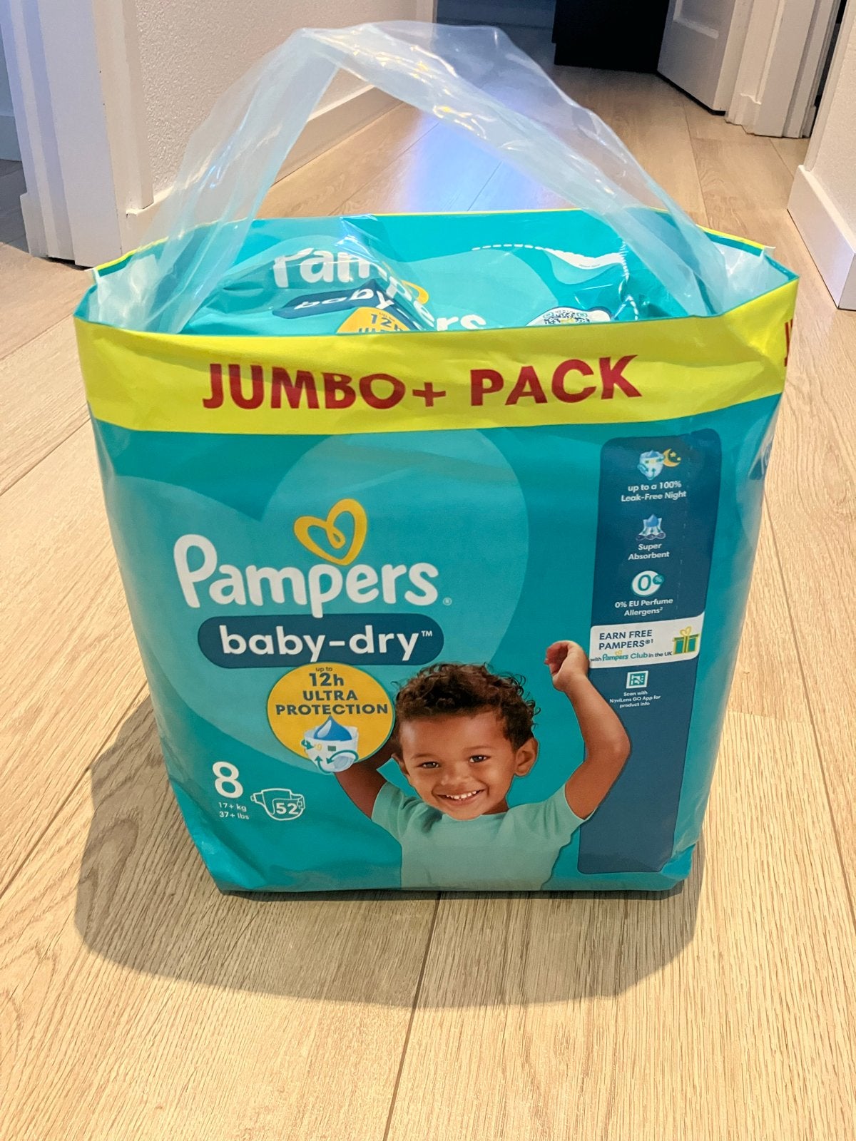 Pampers Baby-Dry Luiers Maat 8 Jumbo+ Pack, Ophalen of Verzenden, Nieuw