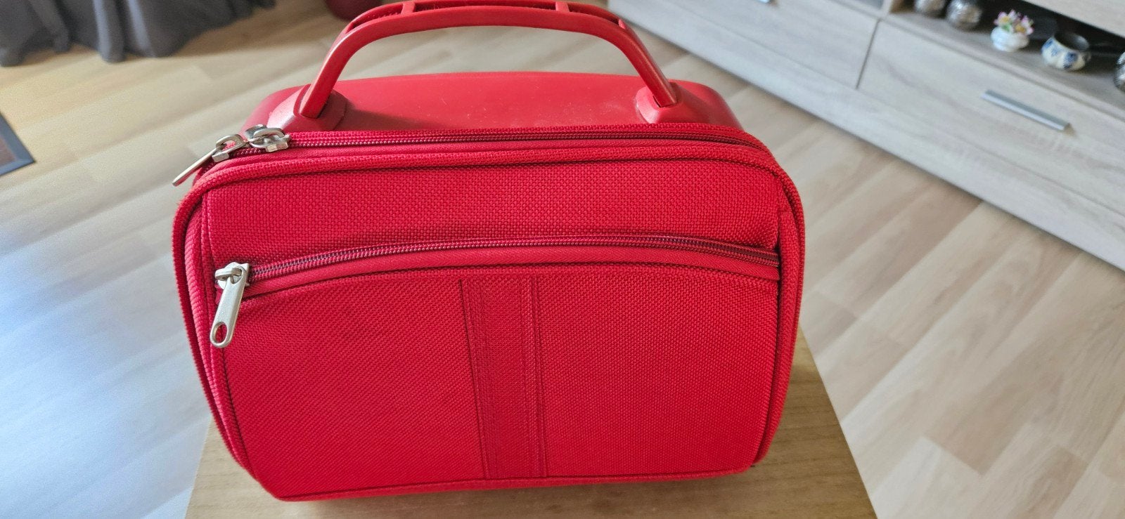 Rode toilettas/beautycase - 29x22,5 cm, Ophalen of Verzenden, Gebruikt, Rood, Hardcase