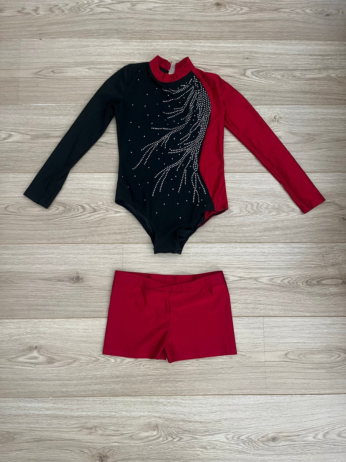 Iefiel turnpakje met broekje maat 134-140, Sport en Fitness, Turnen, Gebruikt, Meerkleurig, Turnpak(je), Kindermaat 122 t/m 140