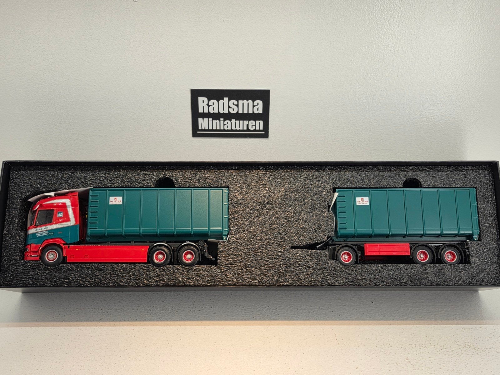 WSI Gelling Containers Stadskanaal DAF XF - 1:50
€ 185,00, Nieuw, Ophalen of Verzenden, Bus of Vrachtwagen, Wsi