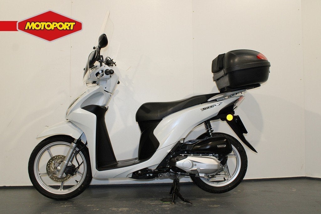 Honda NSC 110 VISION (bj 2021), Scooter, Bedrijf, Mc.benelux@honda-eu.com, Honda Motor Europe Ltd. Belgian Branch