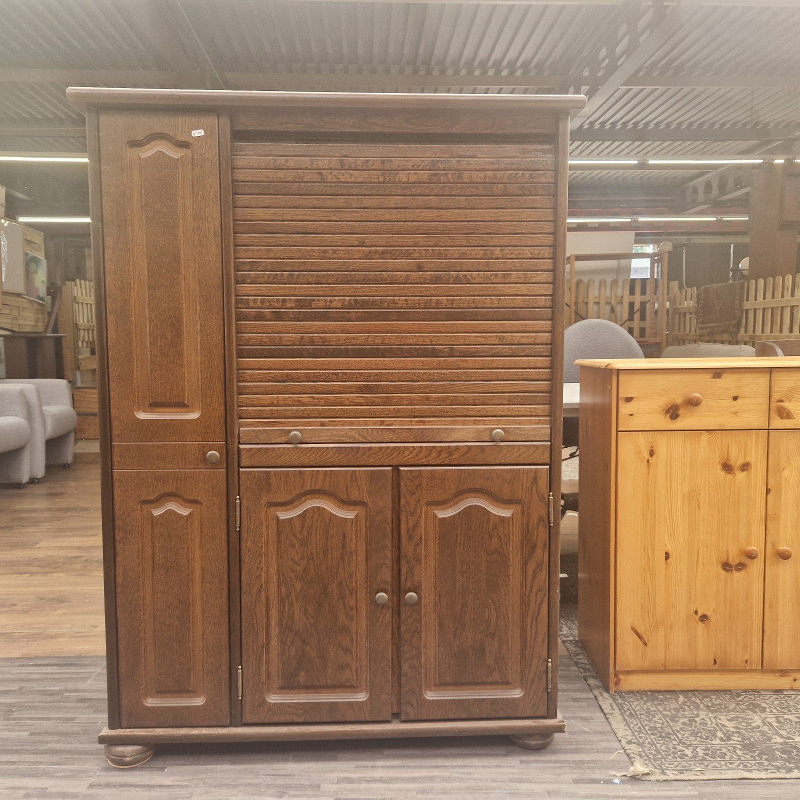 Nu 25 % korting!  Vintage eikenhouten roldeurkast met cd-rek, Ophalen, Gebruikt, ., Eikenhout