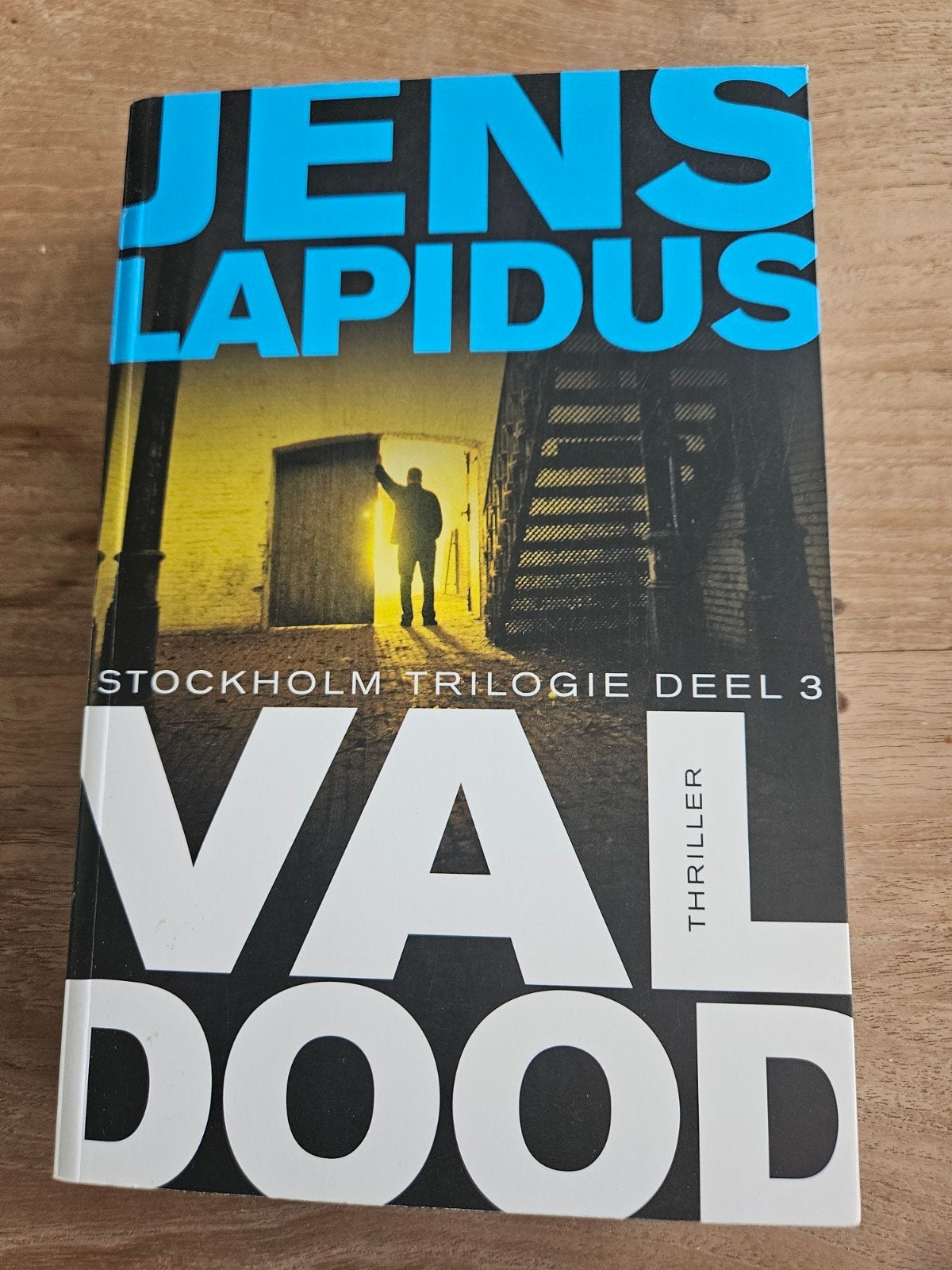 Val Dood - Jens Lapidus (Stockholm Trilogie Deel 3), Boeken, Thrillers, Zo goed als nieuw, Scandinavië, Ophalen of Verzenden