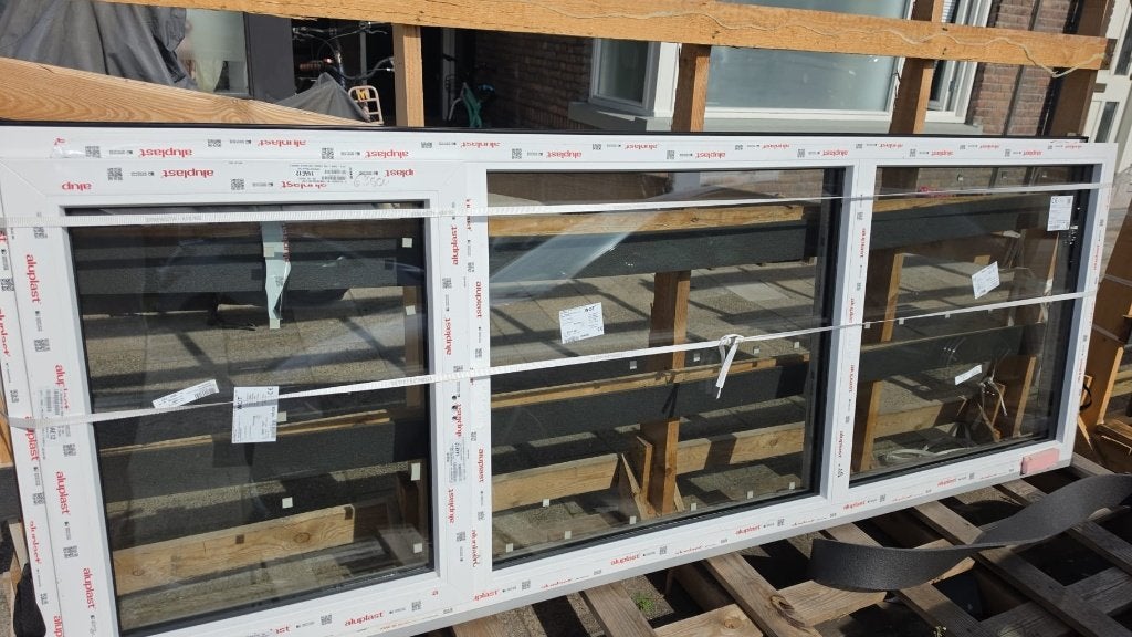 Nieuw Aluplast Ideal 7000 NL Raamkozijn Antraciet, Kunststof, Nieuw, Ophalen of Verzenden, Inclusief glas