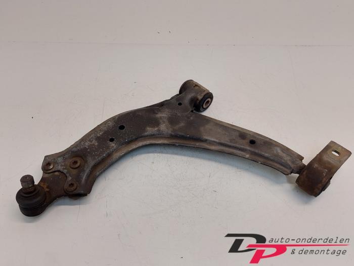 Draagarm links-voor van een Peugeot 306, Gebruikt, -, -, Ophalen of Verzenden