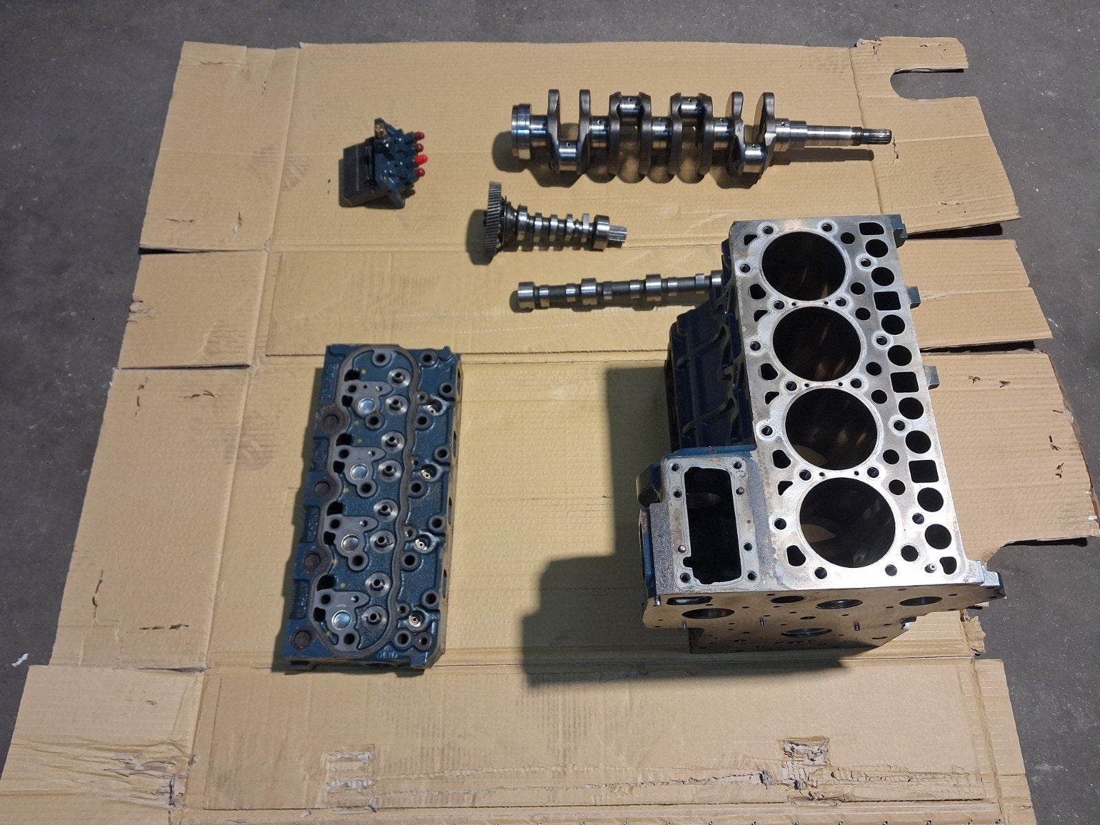Diverse onderdelen Kubota V2203 motor, Ophalen, Gebruikt, Dieselmotor