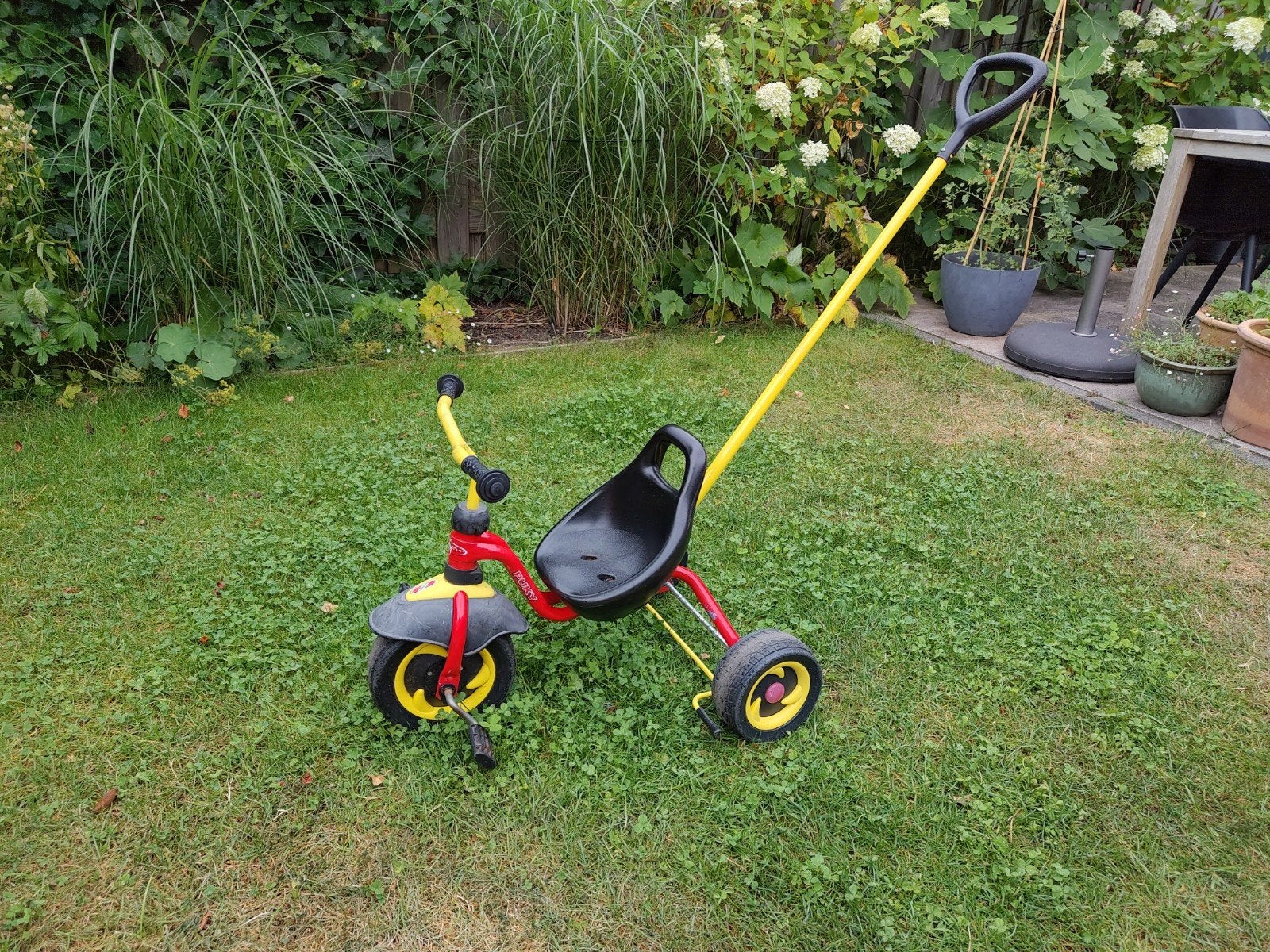 Puky driewieler met duwstang - rood/geel, Ophalen, Gebruikt, Trapvoertuig