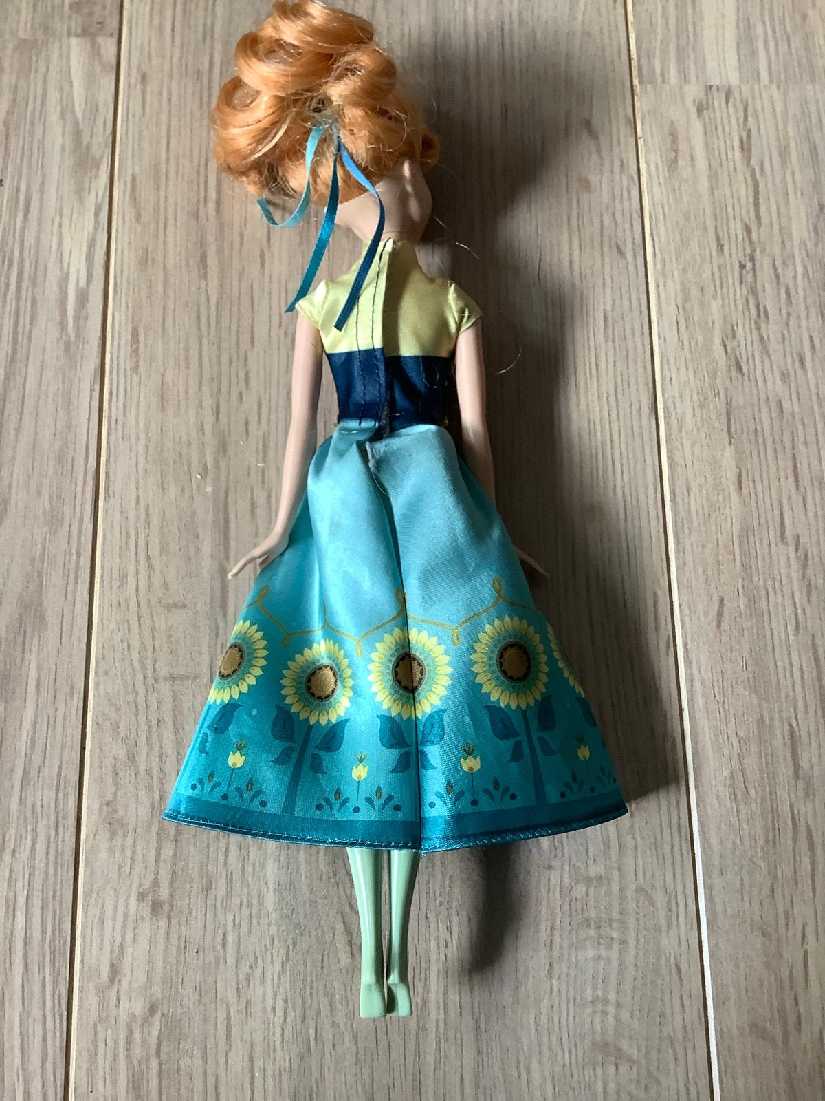 Originele Disney Frozen Anna barbie pop - Mattel, Ophalen of Verzenden, Gebruikt, Barbie